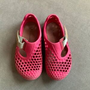 Vivibarefoot Kids Water Shoe/Sandal - Size 29K